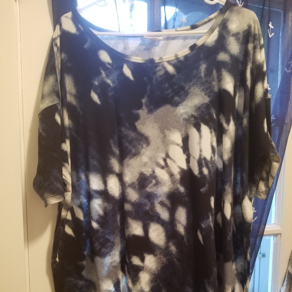 Lularoe irma